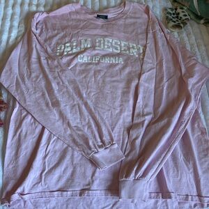 PALM DESERT CALIFORNIA LONG SLEEVE PINK SHIRT 
SIZE XL